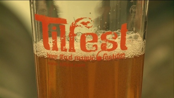 Tilfest