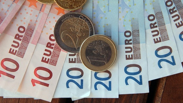 Jean-Claude Juncker believes the UK will soon join the euro currency.