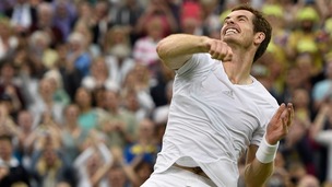 Andy Murray celebrates his win over South African Kevin Anderson today.