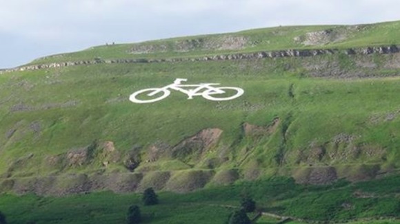Giant bike on Buttertubs Pass near Hawes