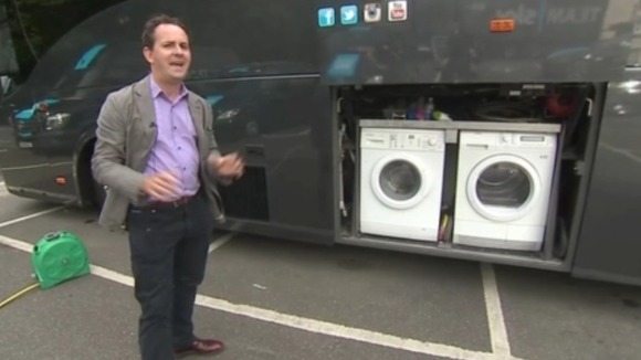 Team Sky tour bus