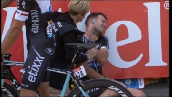 Cavendish crashes in Harrogate