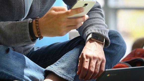 Research shows 75% of couples prefer to chat to online followers they may never have met than talk to their partner in the flesh.