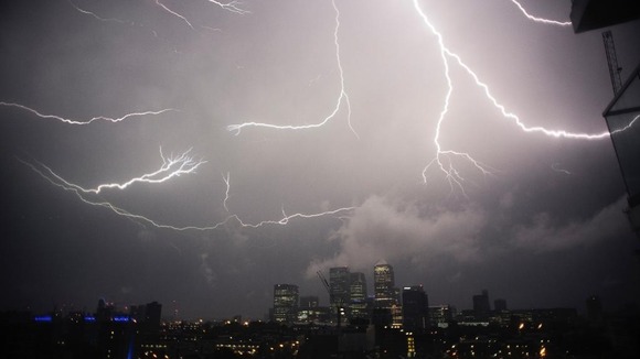 Dramatic skies over Canary Wharf