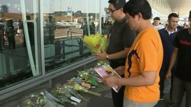 Tributes were paid to the 298 on board MH17.
