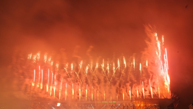 More fireworks turn the sky red at the Games is officially opened.