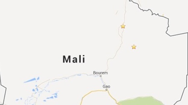 The stars mark the locations of Aguelhok (more northern) and Kidal