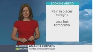 West Midlands video forecast: rain in places tonight