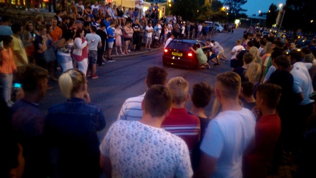 500-strong crowd gathered to watch unofficial car show