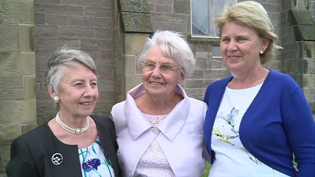 Jean Rosie, Anne Rosie and Margaret Collin