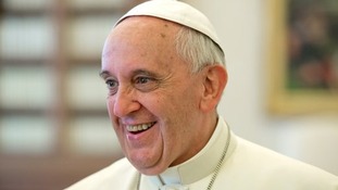 Pope Francis advises families to turn the tv off and have meals together