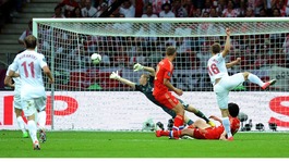 Jakub Blaszczykowski scores against Russia