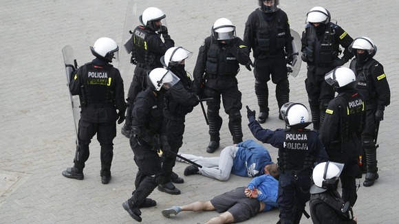 Euro 2012 Poland Russia violence