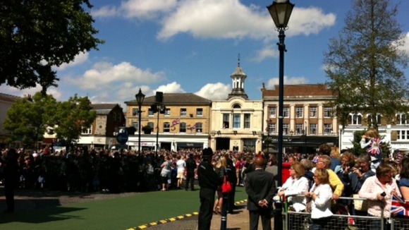 Crowds of people in Hitchin