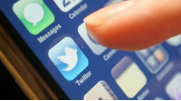 Derbyshire Police will use Twitter to provide an insight into their force