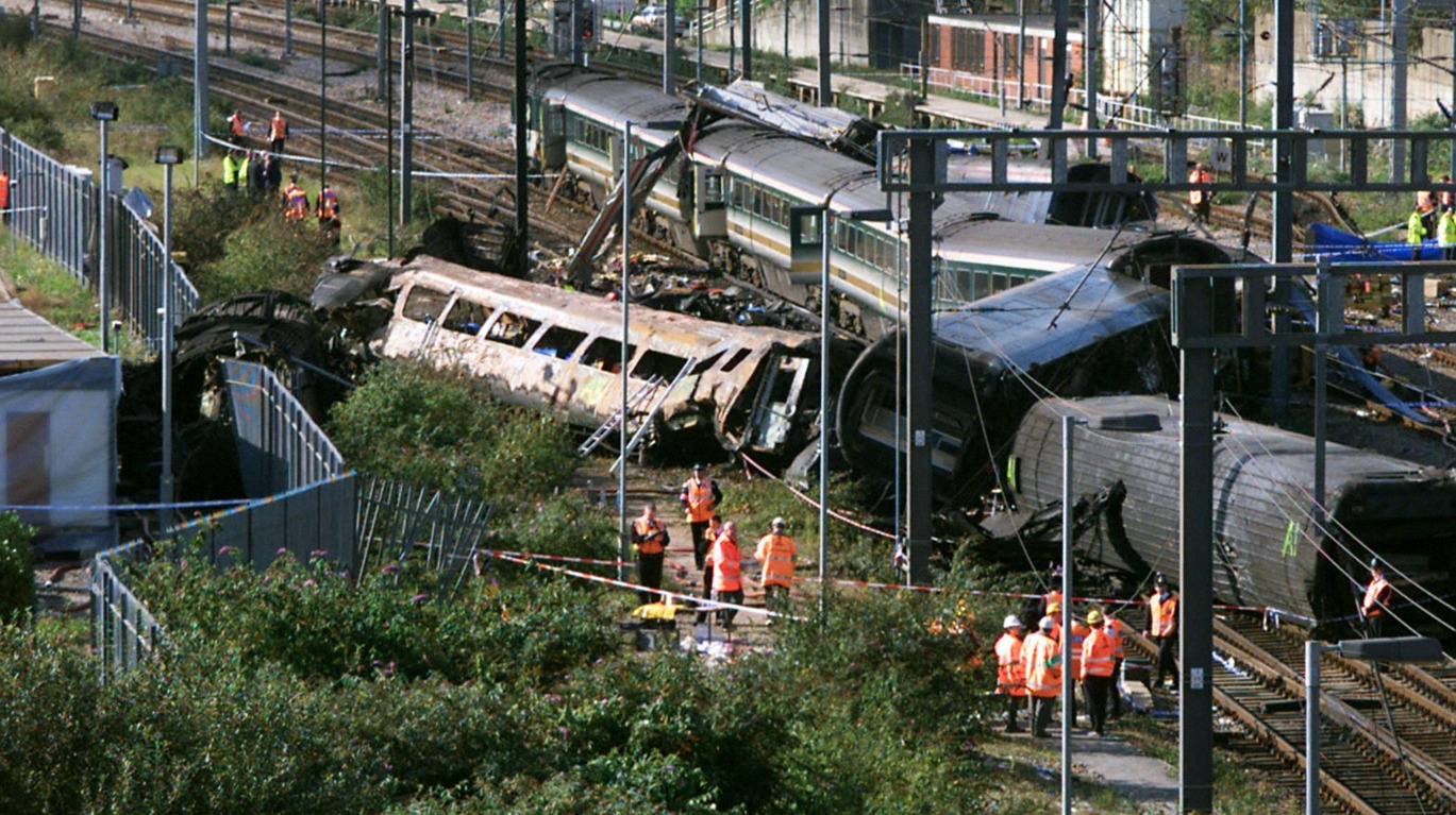 Service of remembrance for train disaster victims Meridian ITV News