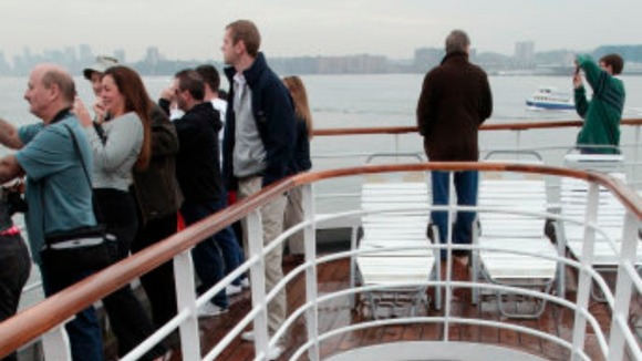Titanic memorial cruise