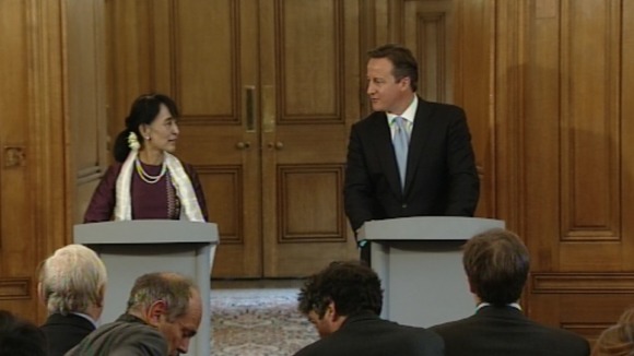 Aung San Suu Kyi with David Cameron