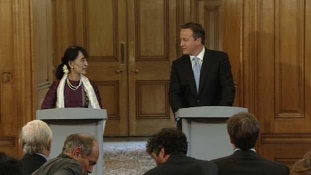 Aung San Suu Kyi with David Cameron