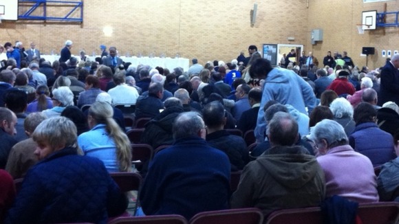 Hundreds turn out for meeting about traveller sites in Leicester