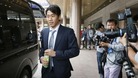 Shinji Kagawa getting into a car 