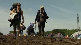 Fans leaving IoW