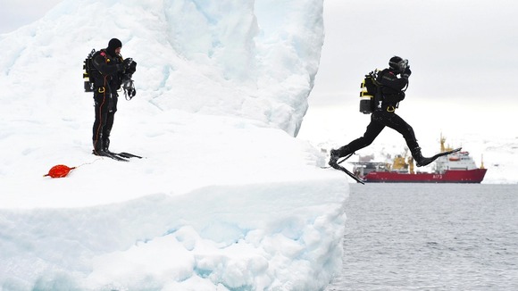 Divers from HMS PROTECTOR, off James Ross Island.