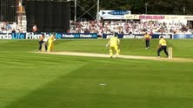 Australia v Essex