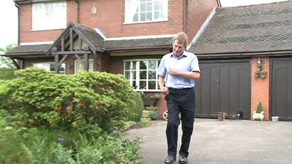 Keith trained by weighing his feet down