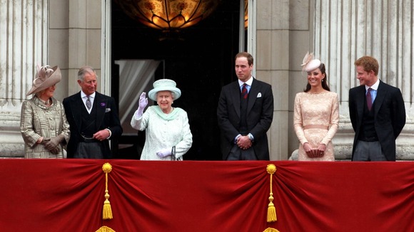 The QUeen, DUke and Duchess of Cambridge, Princes Charles and Harry and Duchess of Cornwall on the balcony at Buckingham Palace