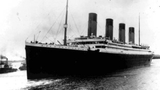 'Titanic Love' is a romantic comedy about a couple's obsession with the Titanic that sank 100 years ago.
