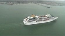 Cruise liner