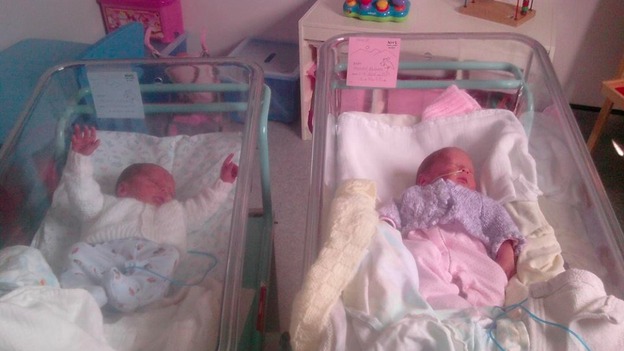 Twins Dylan and Hannah