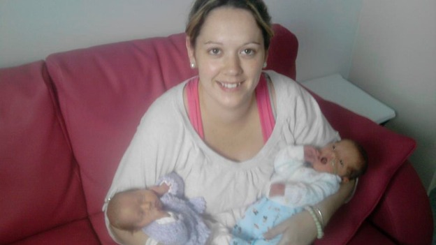 Twins Dylan and Hannah