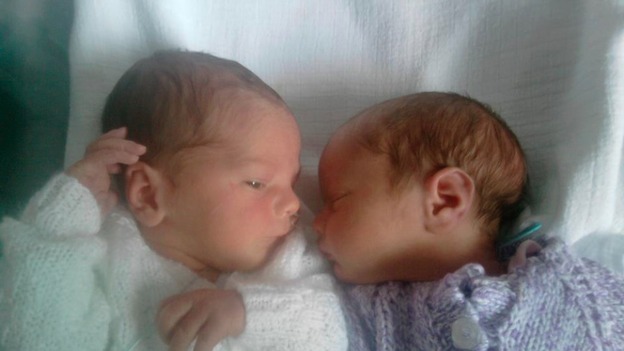 Twins Dylan and Hannah