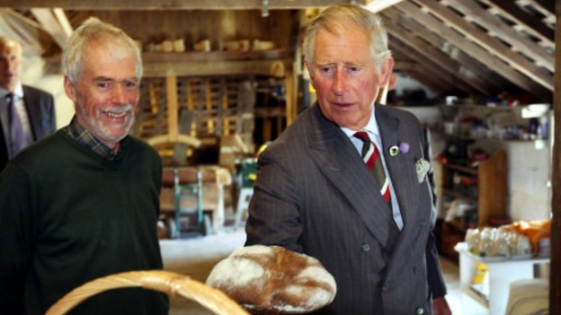Prince Charles samples soda bread