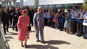 Queen arrives at Queen Elizabeth Hospital Birmingham 