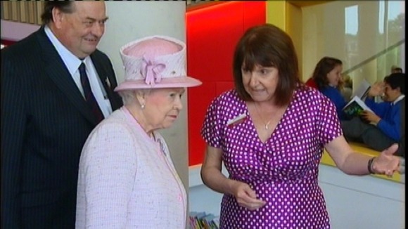The Queen officially opens The Hive in Worcester