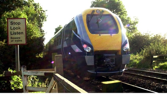 A Midland Mainline train headIing towards Nottingham