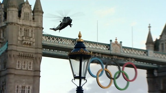 Helicopter at Tower Bridge