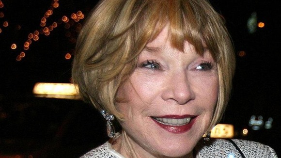 Shirley MacLaine will play Martha Levinson in Downton Abbey.