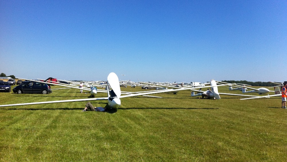 National Glider competition continues Anglia ITV News