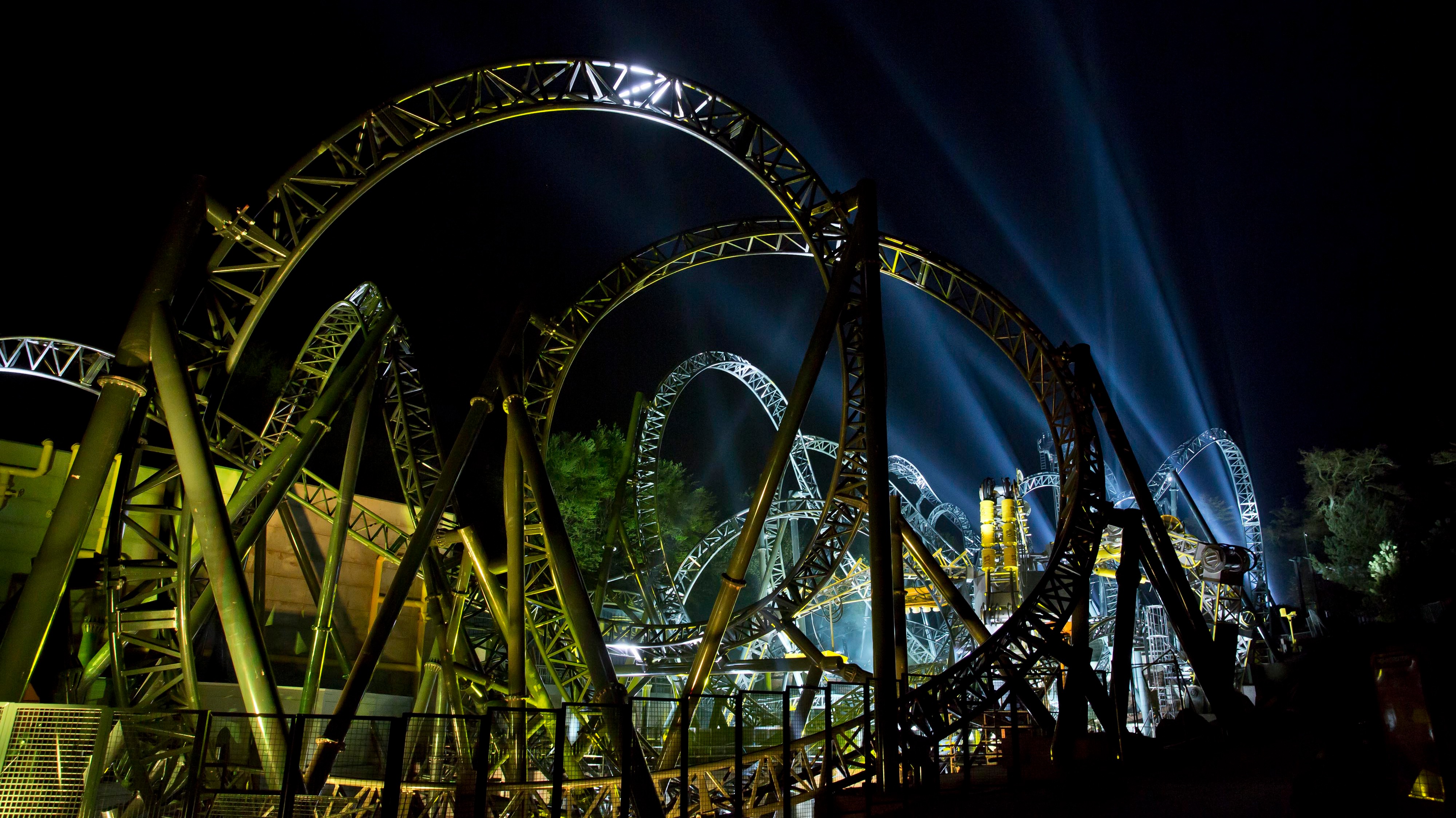 Four rollercoasters shut after Alton Towers crash ITV News