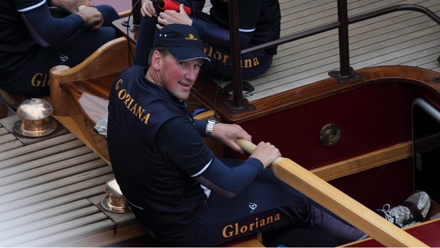 Matthew Pinsent is set to carry the flame onto the Gloriana, which he helped to row during the Diamond Jubilee.