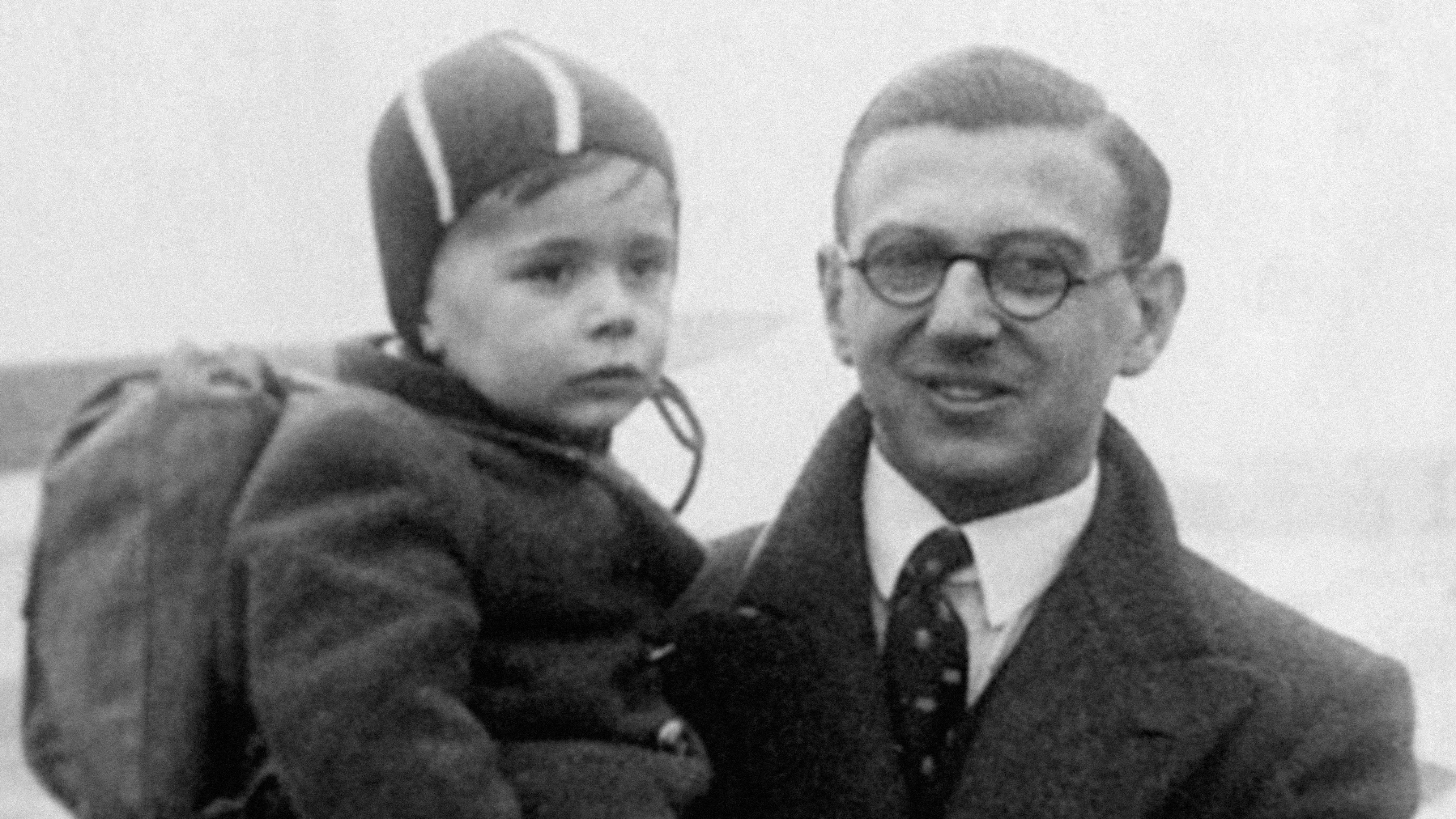 Modest Sir Nicholas Winton kept quiet about his kindertransport rescue