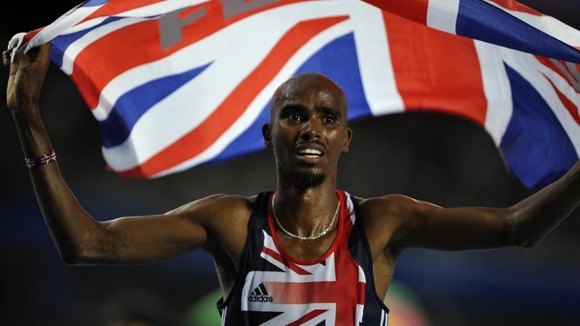 Mo Farah with flag
