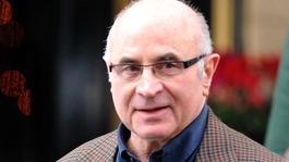 Bob Hoskins