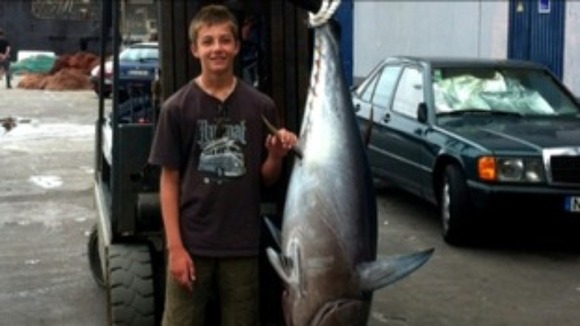 Conor Smith with his 13 stone 5oz tuna fish