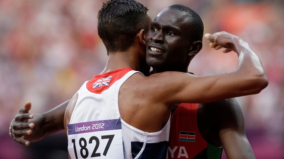 Andrew Osagie congratulates the World Record Holder