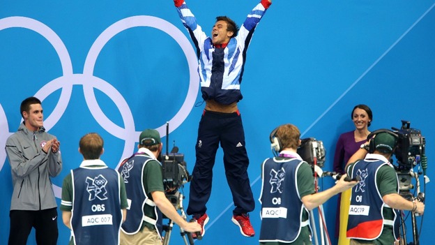 Tom Daley celebrating his Bronze medal